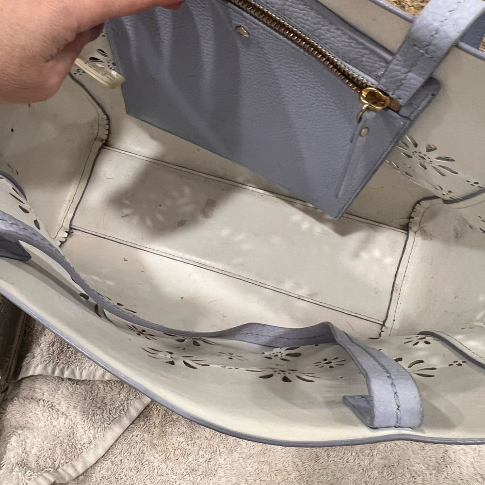 kate spade light blue floral cutout tote with gold interior shine - Picture 5 of 5